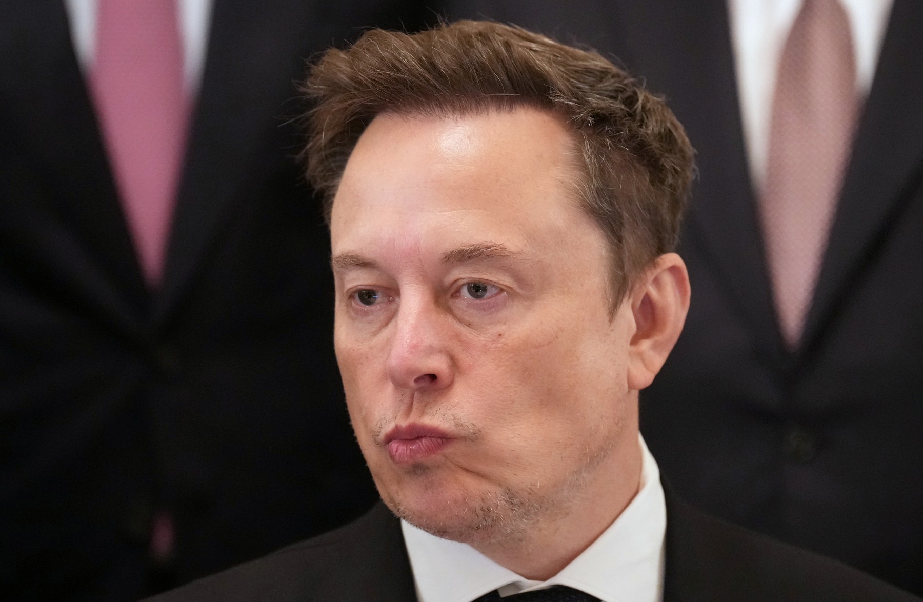 Elon Musk acuză Ucraina că a folosit Starlink pentru atacuri cu drone „menite să ucidă”: „Această posibilitate a fost eliminată”