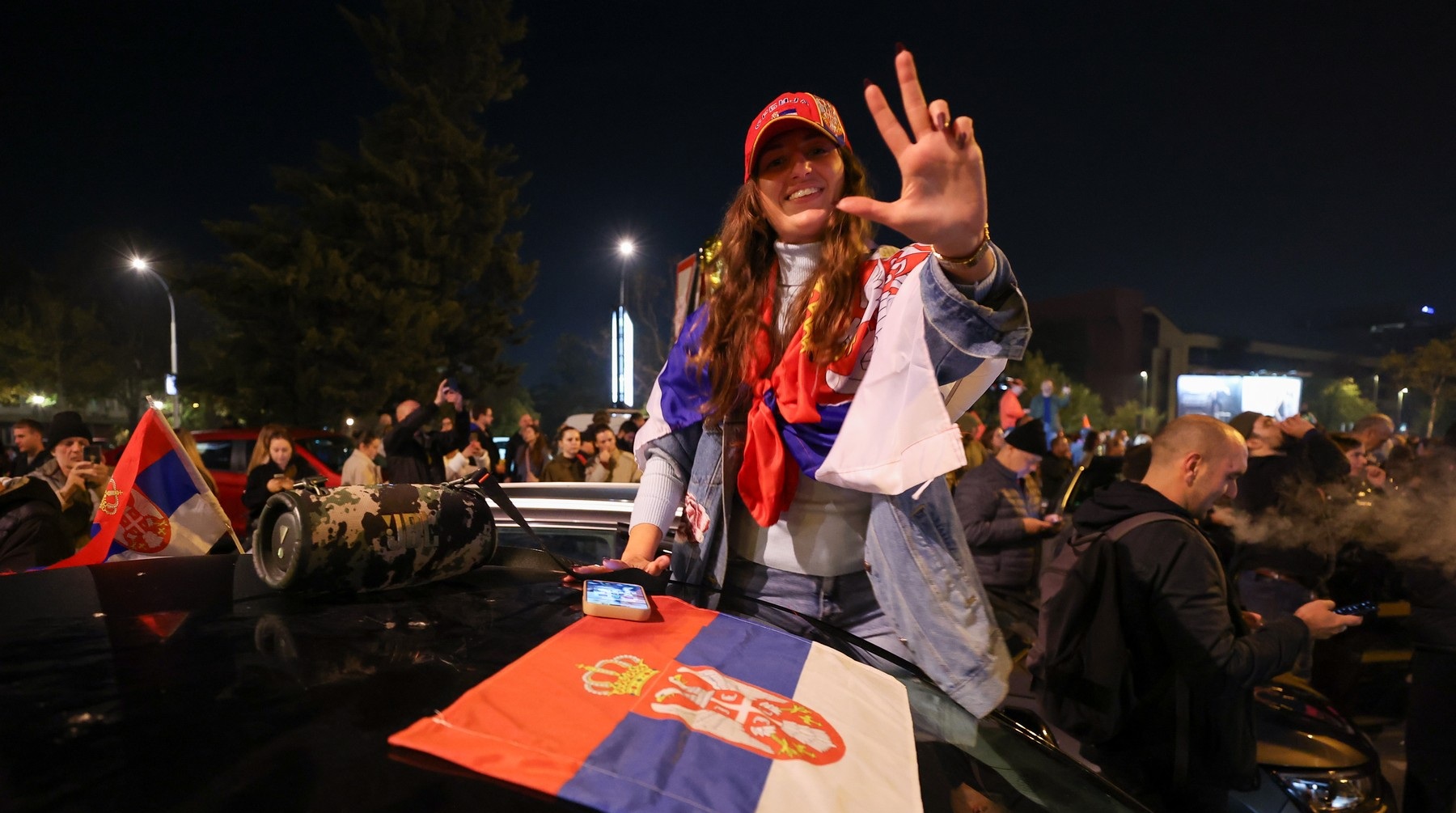 Cum l-a înlăturat o mişcare studenţească din Serbia pe Aleksandar Vucic de la putere