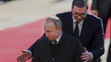 Aleksandar Vucic și Vladimir Putin.