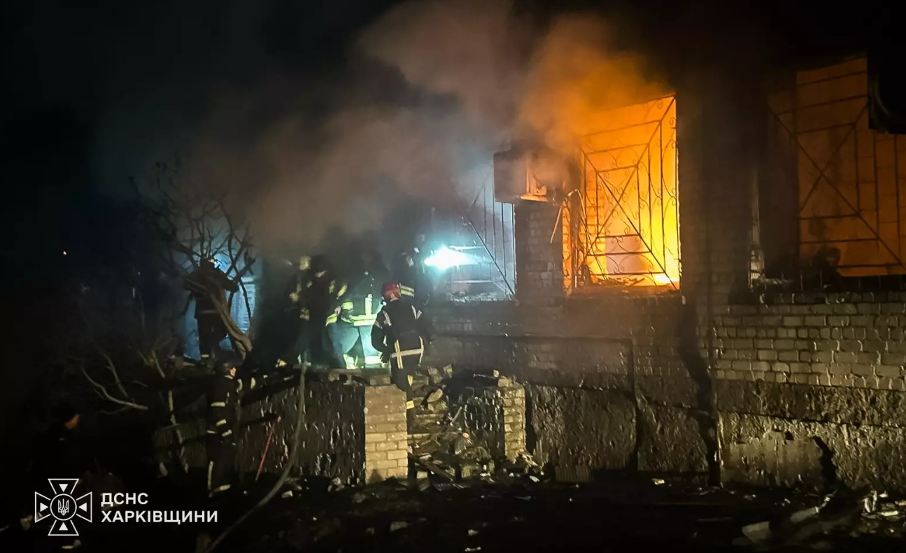 Ucraina a doborât doar două din cele 16 rachete lansate de Rusia noaptea trecută. Zelenski cere mai multe interceptoare