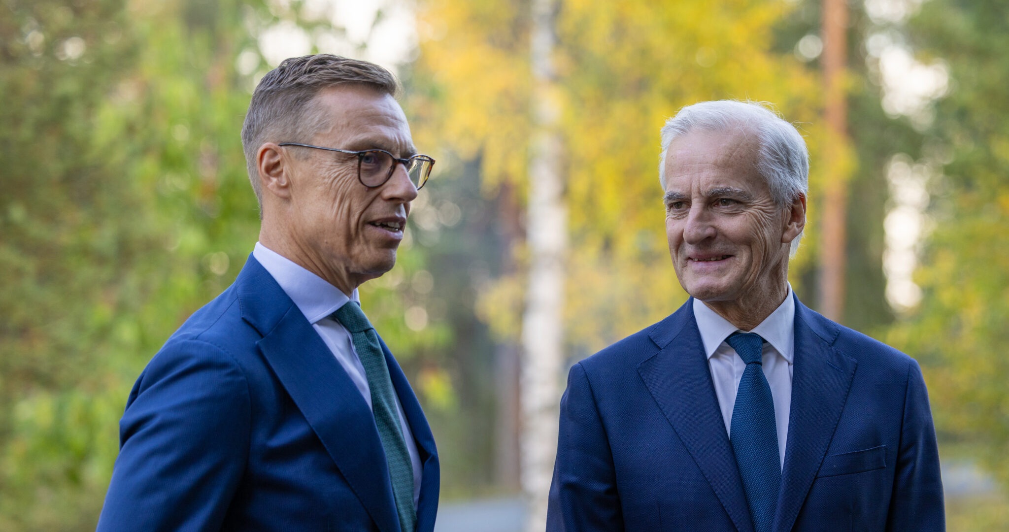 Preşedintele Finlandei şi premierul Norvegiei au vorbit la telefon cu Putin despre războiul din Ucraina