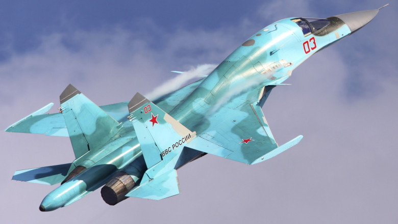 Două avioane de bombardament rusești Su-34, distruse într-un atac ucrainean cu rachete Neptun