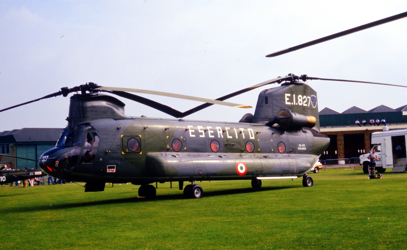 Fotografie ilustrativă pentru: Elicopter militar italian prăbușit în Bosnia și Herțegovina în timpul unei misiuni EUFOR