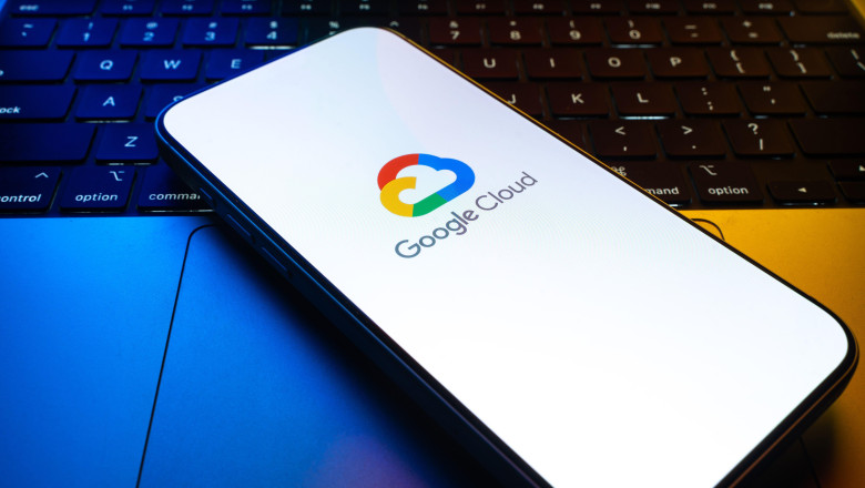 O pană a serviciului Google Cloud perturbă mai multe servicii, printre ...