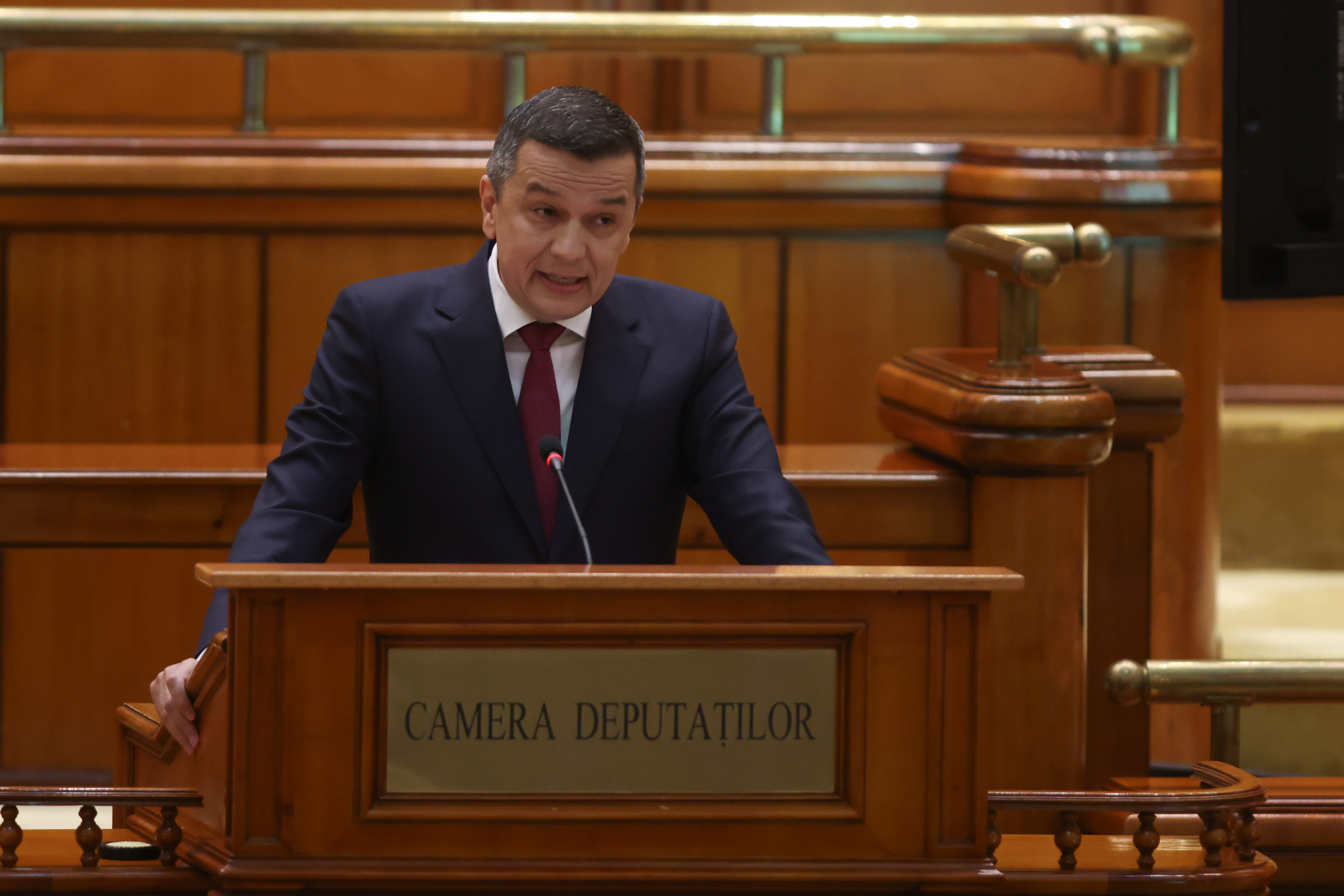 Sorin Grindeanu: Nu vom administra eșecul Guvernului Bolojan și al Dreptei, îl vom expune. Le urez condoleanțe catastrofelor de la USR