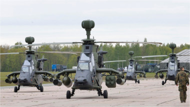 elicoptere germane în baza aeriană Panevėžys Pajuostis din Lituania