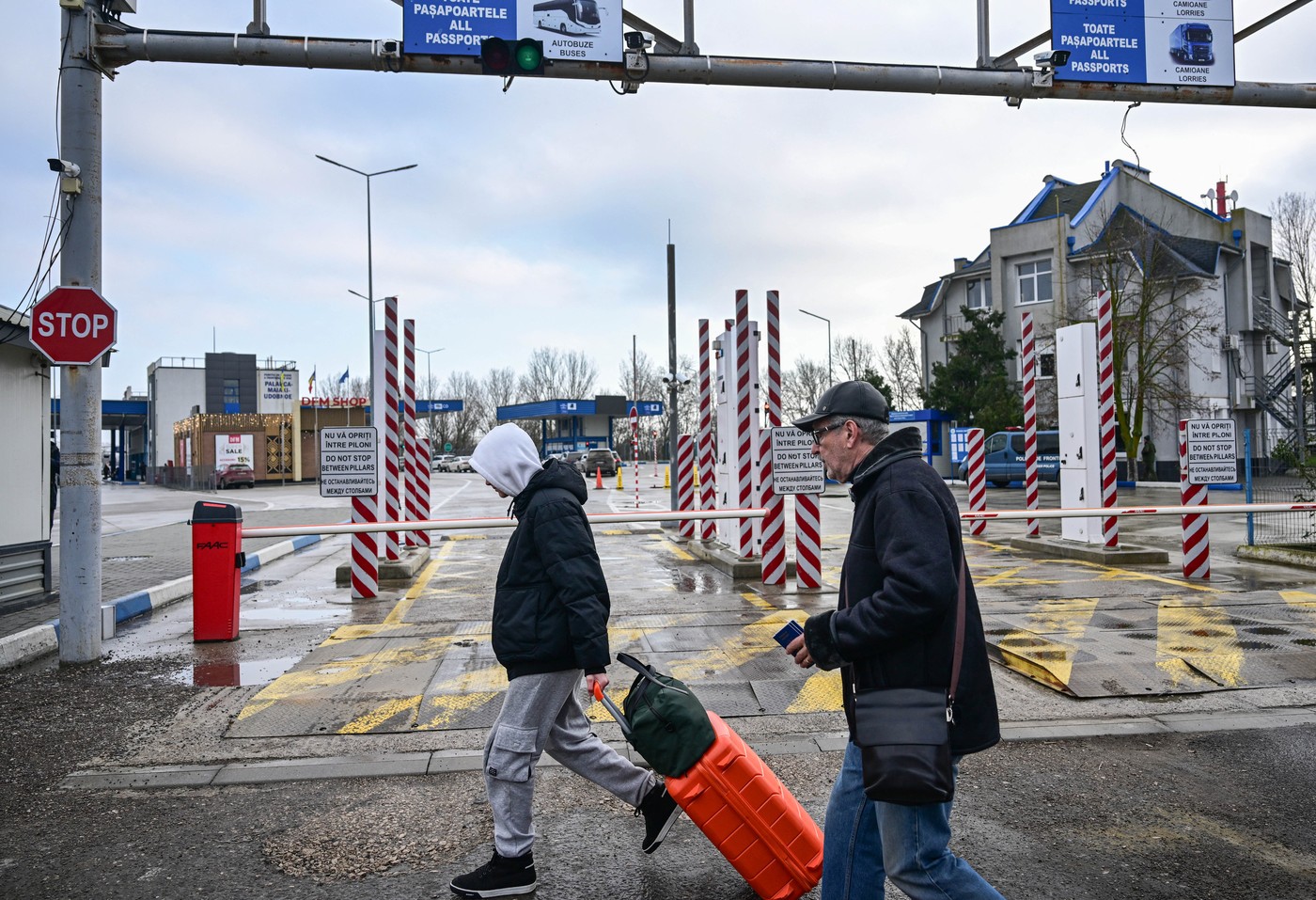Măsuri de securitate la granița cu Ucraina. Republica Moldova și-a retras angajații din patru puncte de control