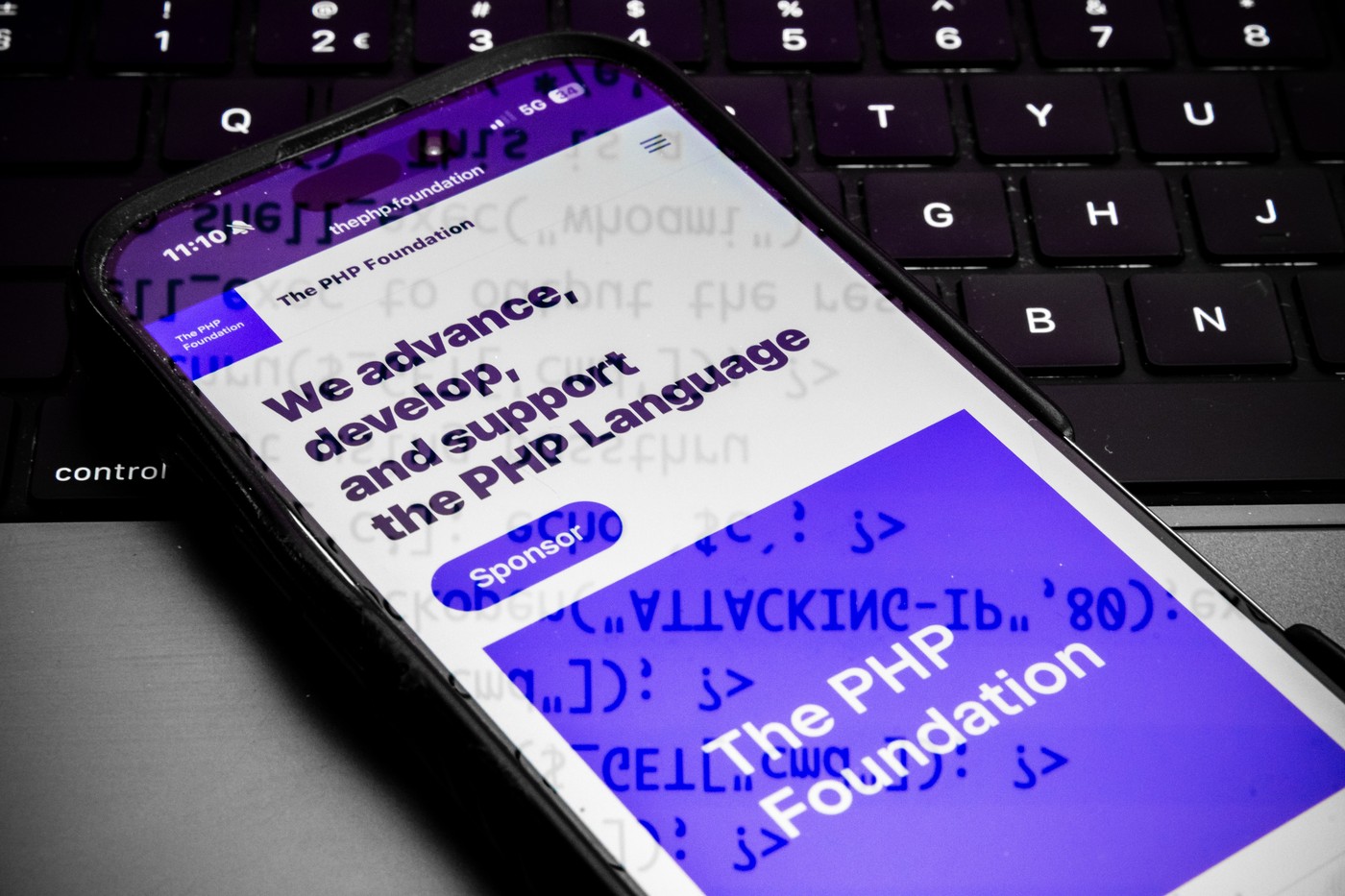 O breșă majoră de securitate: site-uri web din întreaga lume au fost blocate. Este afectat limbajul de programare PHP, foarte răspândit