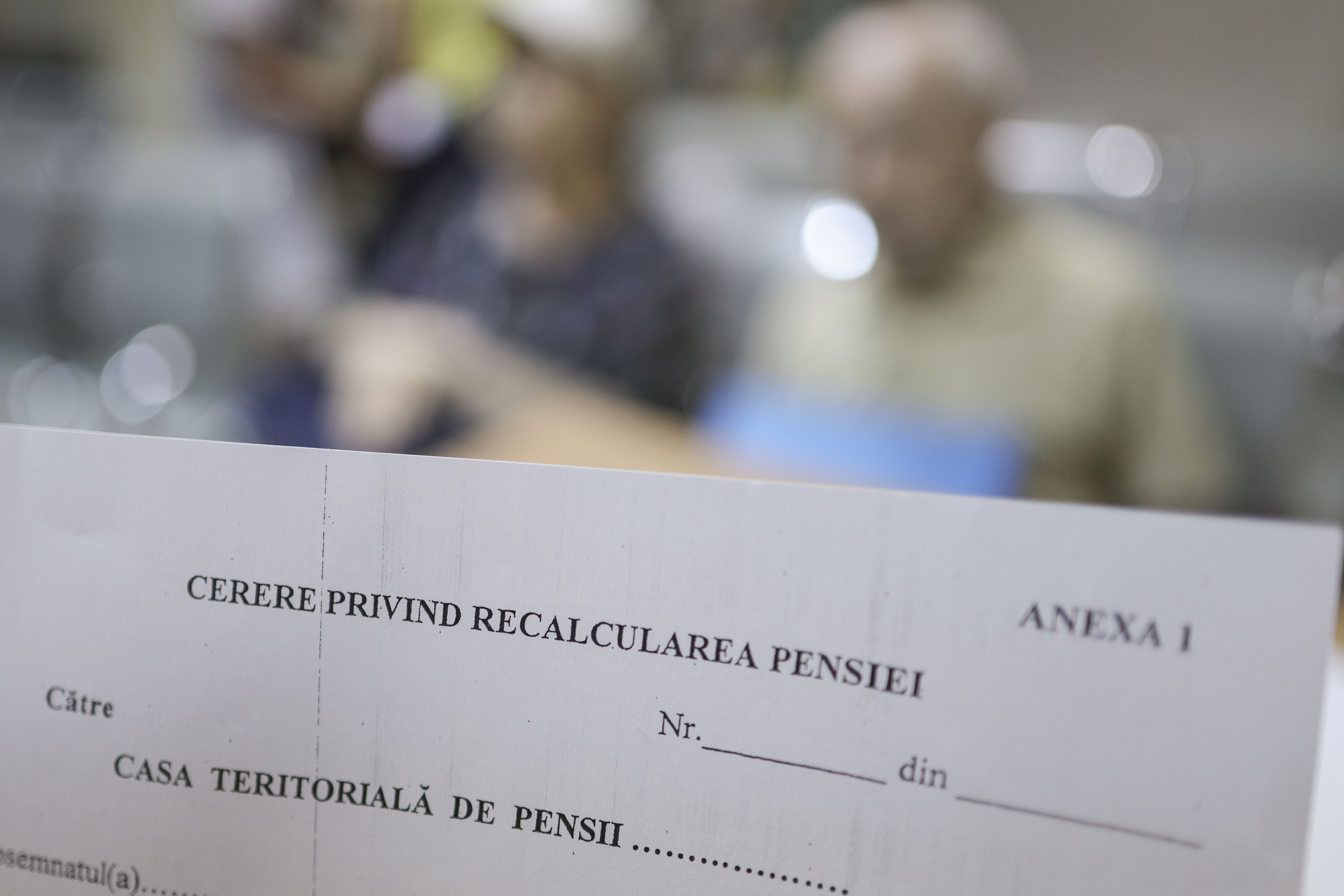 Câți bani ar primi pensionarii în plus după eliminarea CASS: Exemple de calcul. Se depune cerere la Casa de Pensii pentru diferență?