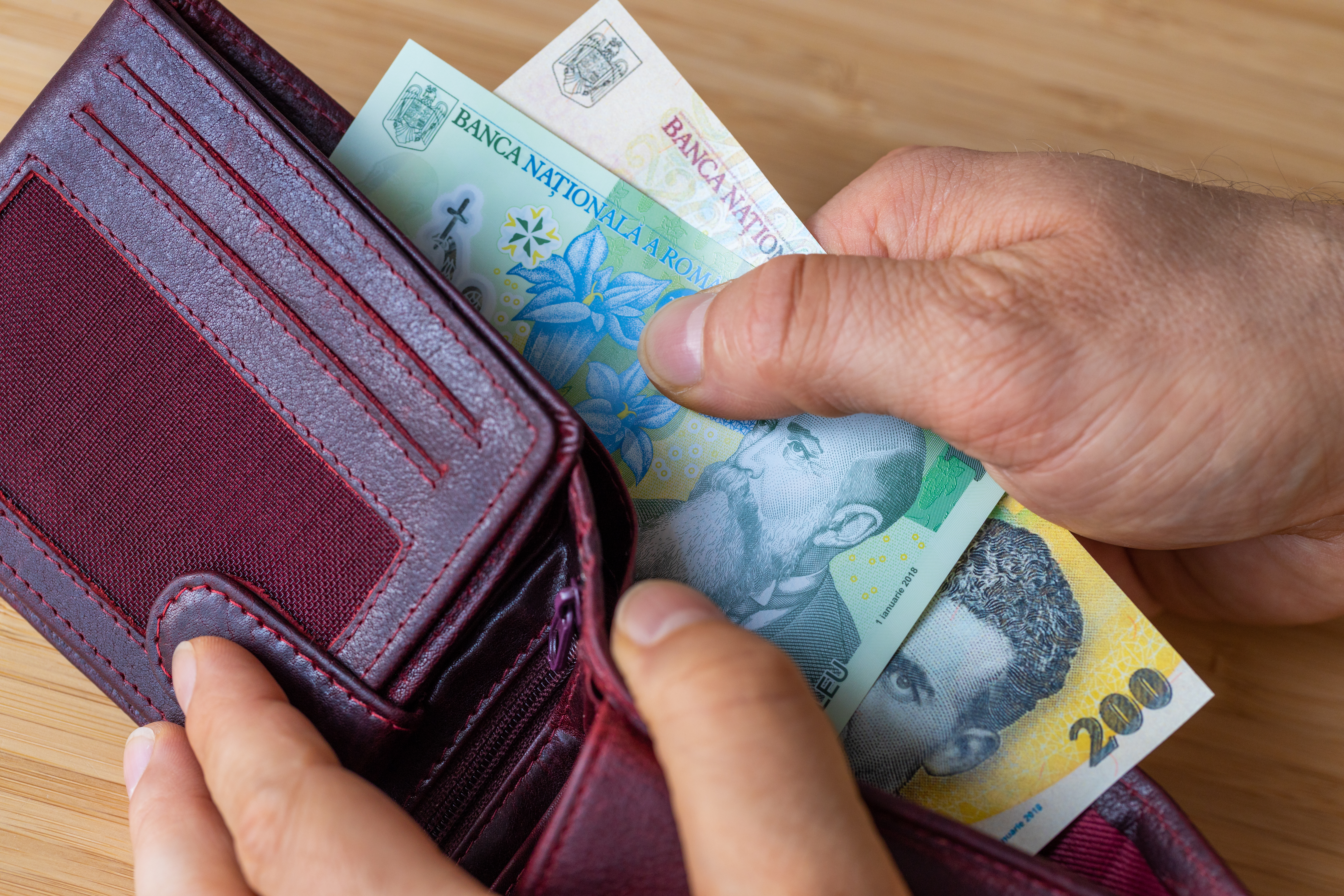 CCR analizează dacă plata CASS pentru pensiile de peste 3.000 de lei este constituțională