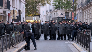 polițiști francezi