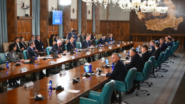BUCURESTI - GUVERN - PRIMA SEDINTA - CABINET NICULESCU - 20 OCT