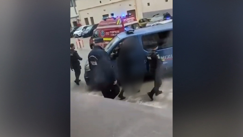 Elevul de 15 ani care și-a atacat colegii cu maceta va fi supus unei expertize psihiatrice. Un psiholog explică ce presupune evaluarea
