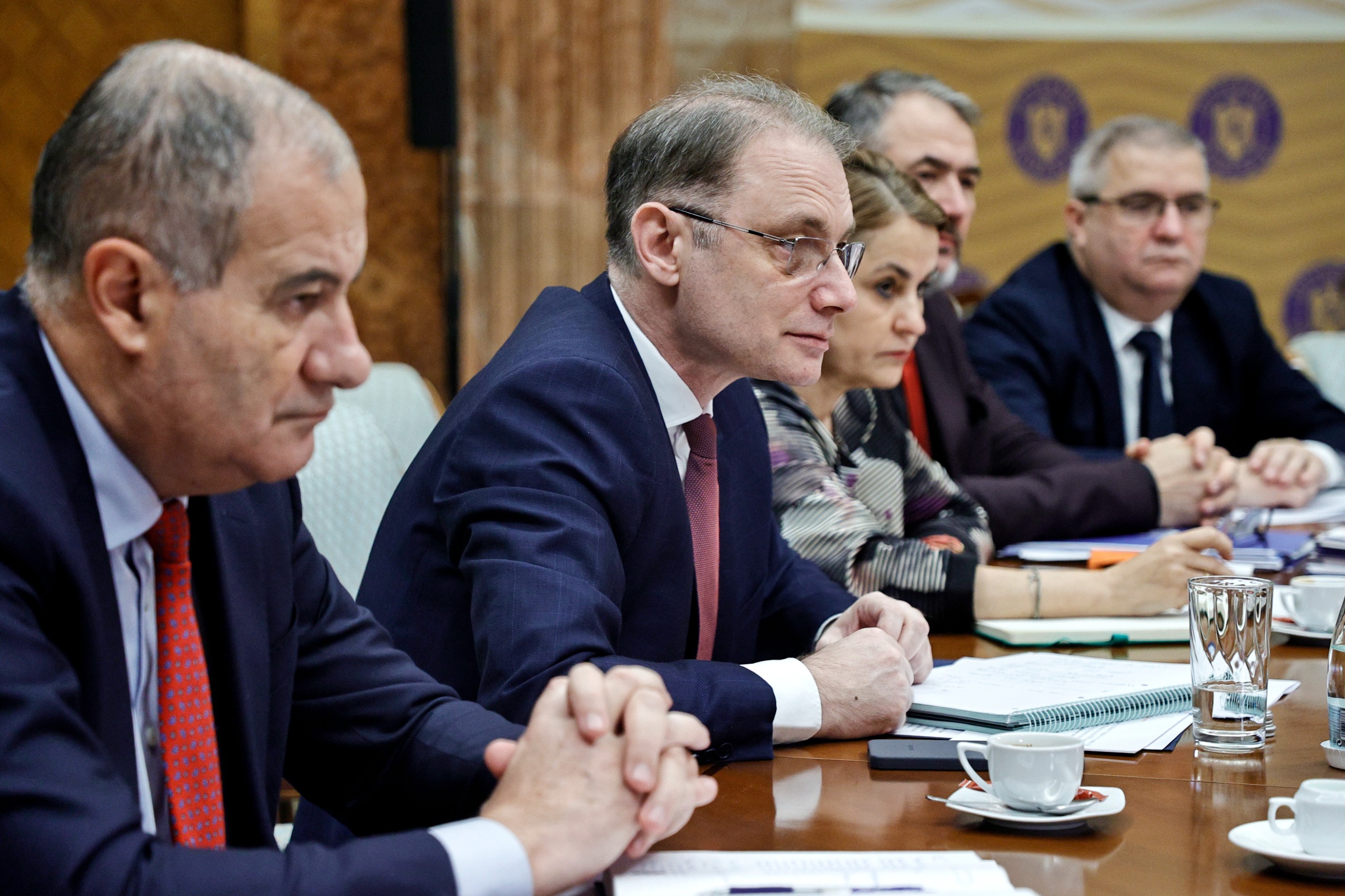 Luca Niculescu cere urgentarea demersurilor pentru încasarea banilor din PNRR. Comisia Europeană va lua o decizie în noiembrie
