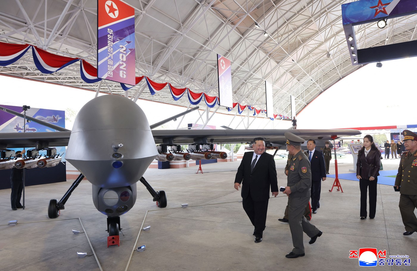 Coreea de Nord testează drone de atac. Kim Jong Un cere „superioritate absolută” în tehnologie: „Pacea e garantată doar prin forţă”