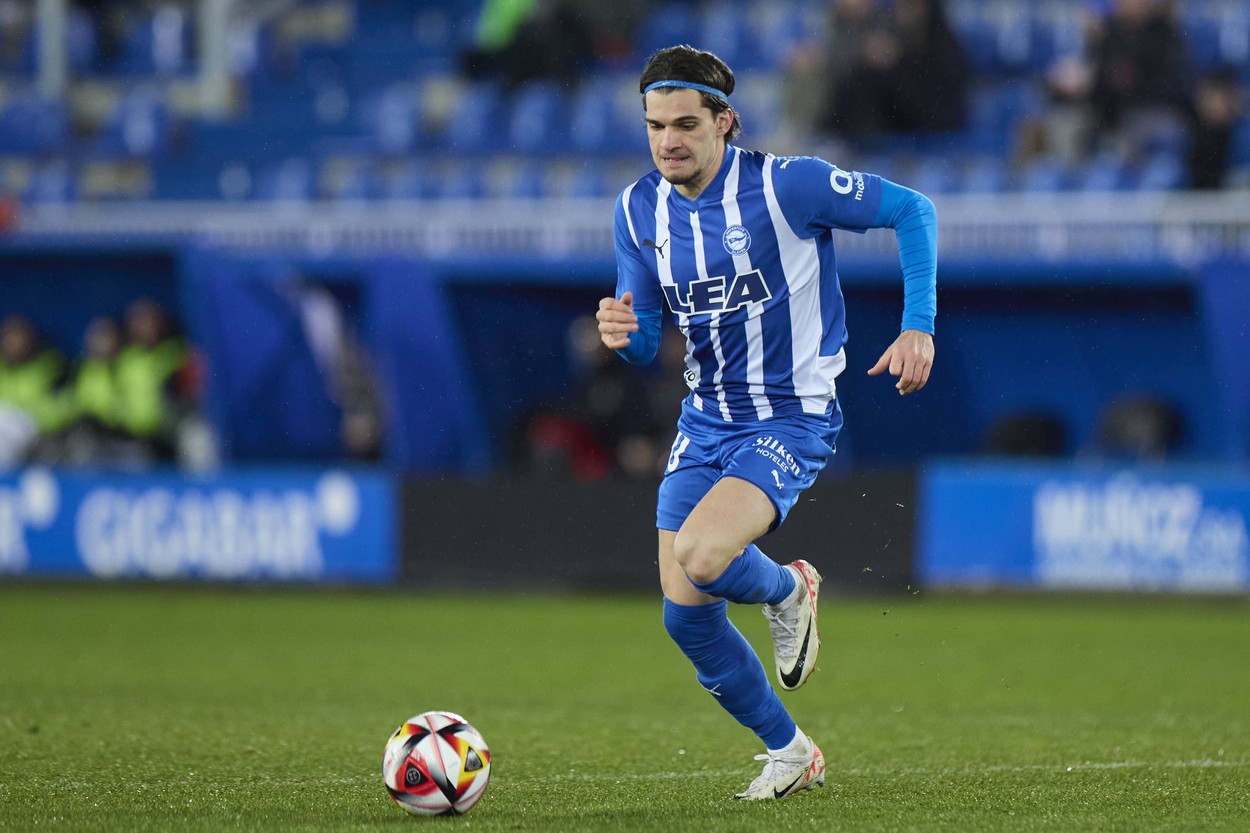 Ianis Hagi nu a fost menajat de spanioli, după meciul nereușit la Alaves: ”O impresie gri”