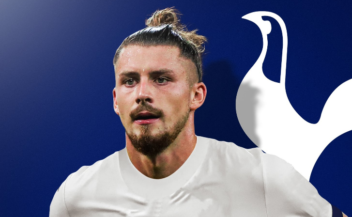 ”Florine, mergem cu el oriunde!”. Povestea din spatele transferului lui Radu Drăgușin la Tottenham