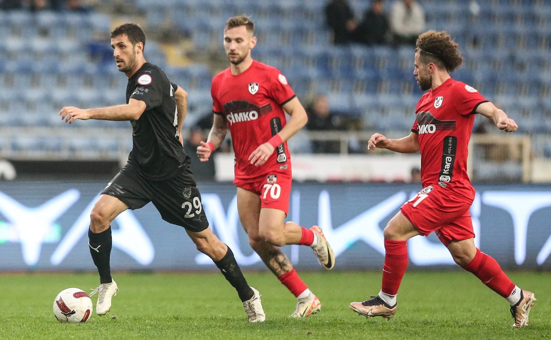 Fluier final! Gaziantep, fără Marius Șumudică la meciul cu Hatayspor. Drăguș, Maxim și Niță au fost titulari