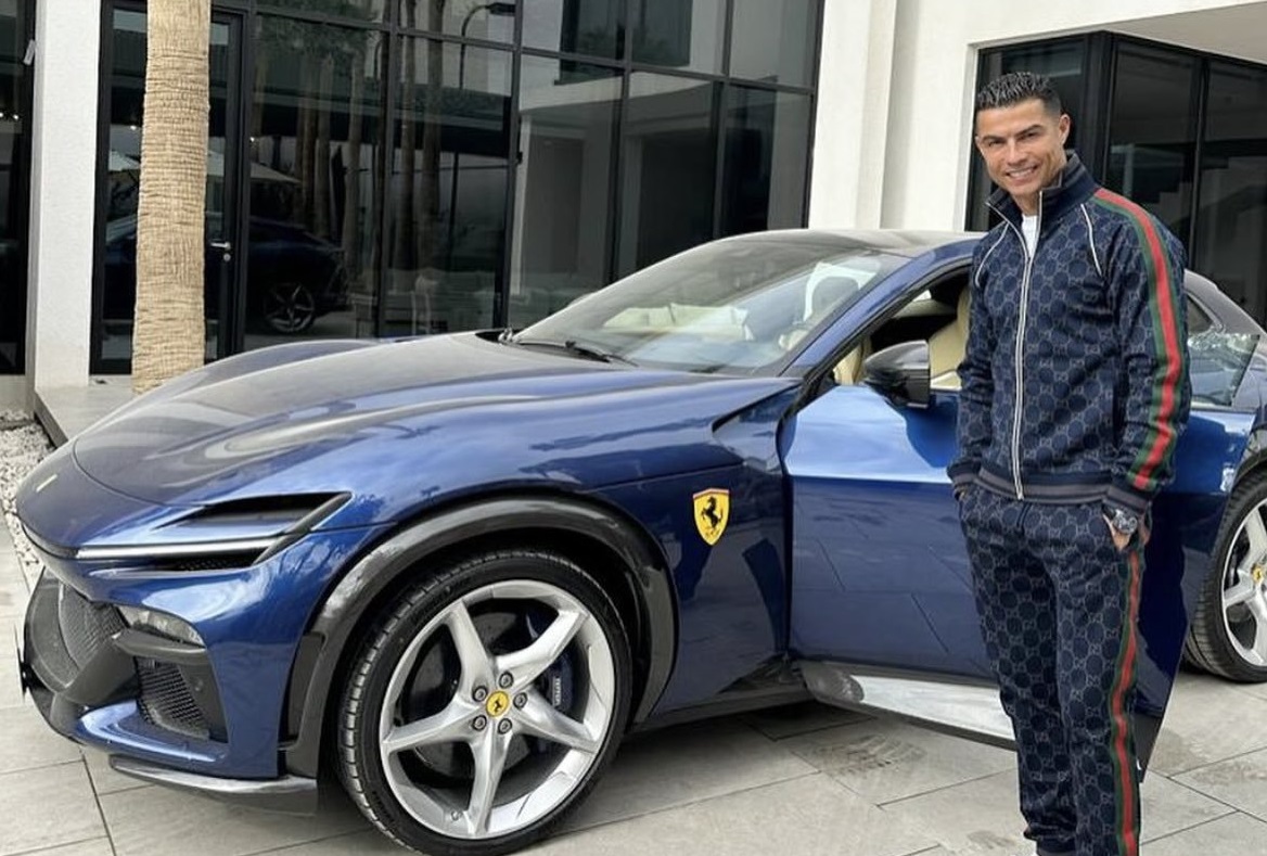 Cristiano Ronaldo le-a prezentat fanilor ”bijuteria” de aproape jumătate de milion de euro