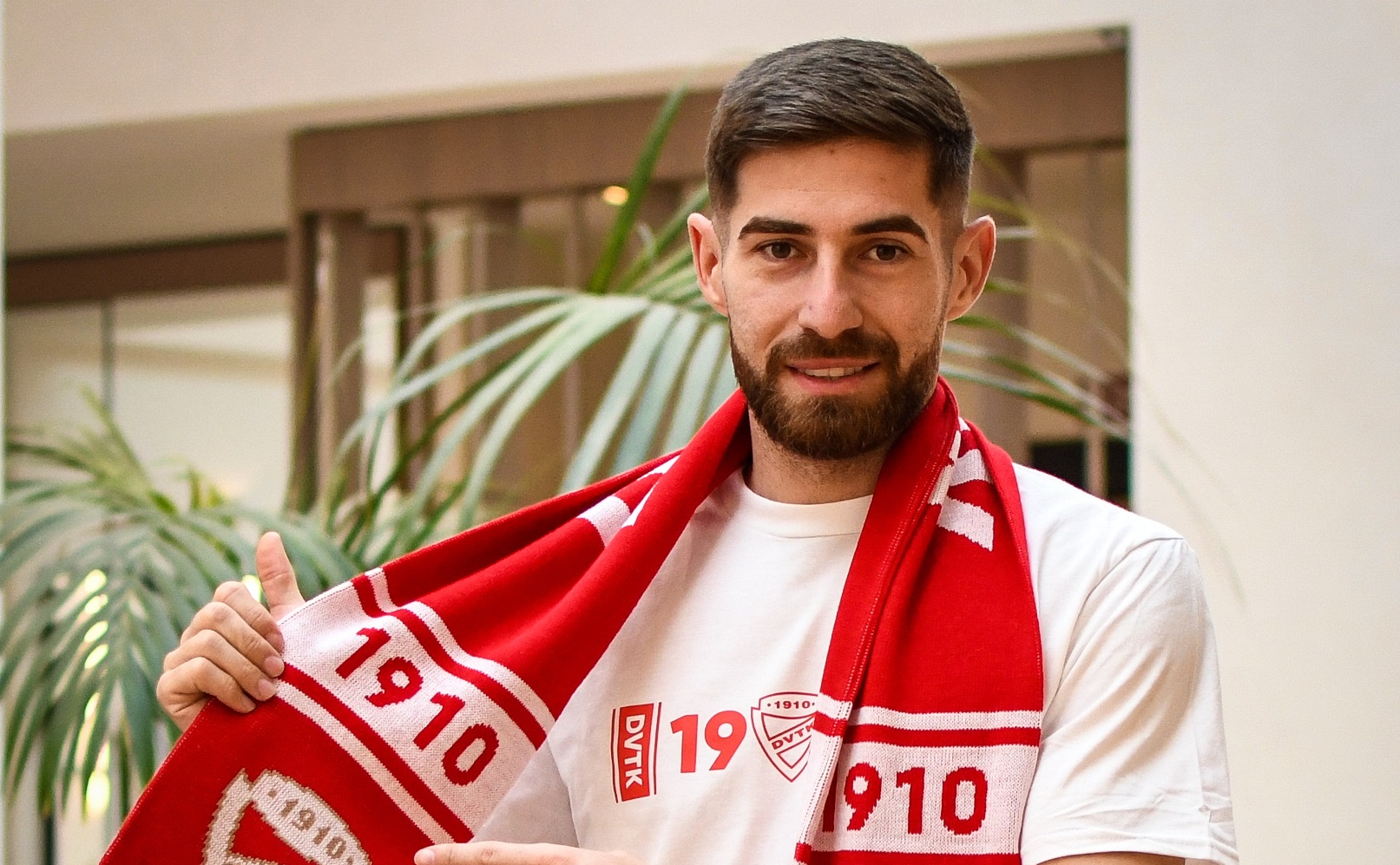 A semnat. Fostul jucător de la FCSB și ”U” Cluj a ajuns în Ungaria