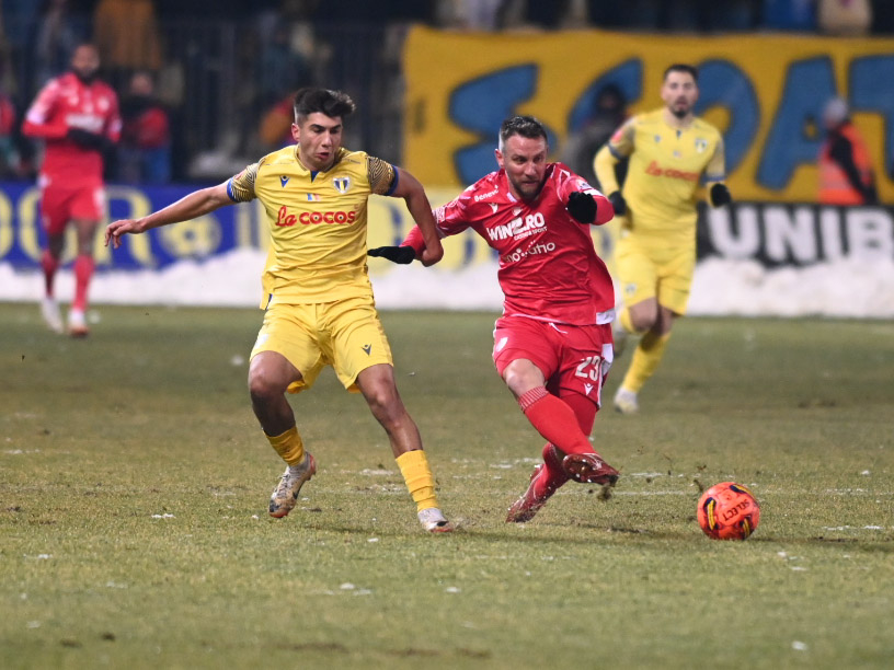 Petrolul - Dinamo 1-0. Victorie chinuită a ”Găzarilor” pe ”Ilie Oană”