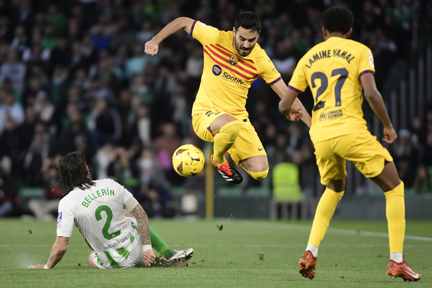 Betis - Barcelona 0-1, ACUM, în direct la Digi Sport 2. Ferran Torres deschide scorul
