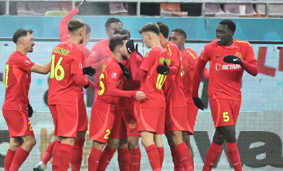 FCSB a făcut spectacol, dar un jucător important a fost ”inexistent” pe teren: ”Nu va mai rămâne”