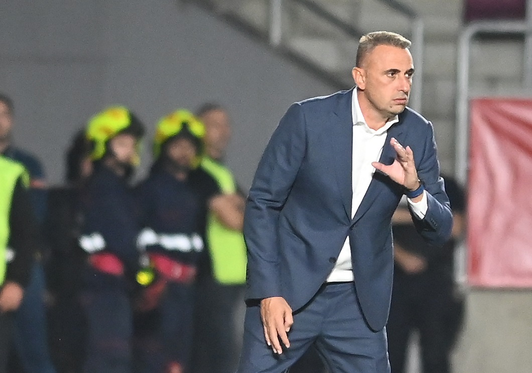 ”Sigur vom câștiga”. Ivaylo Petev și-a făcut planul pentru duelul cu FCSB-ul + Ce transfer mai vrea bulgarul