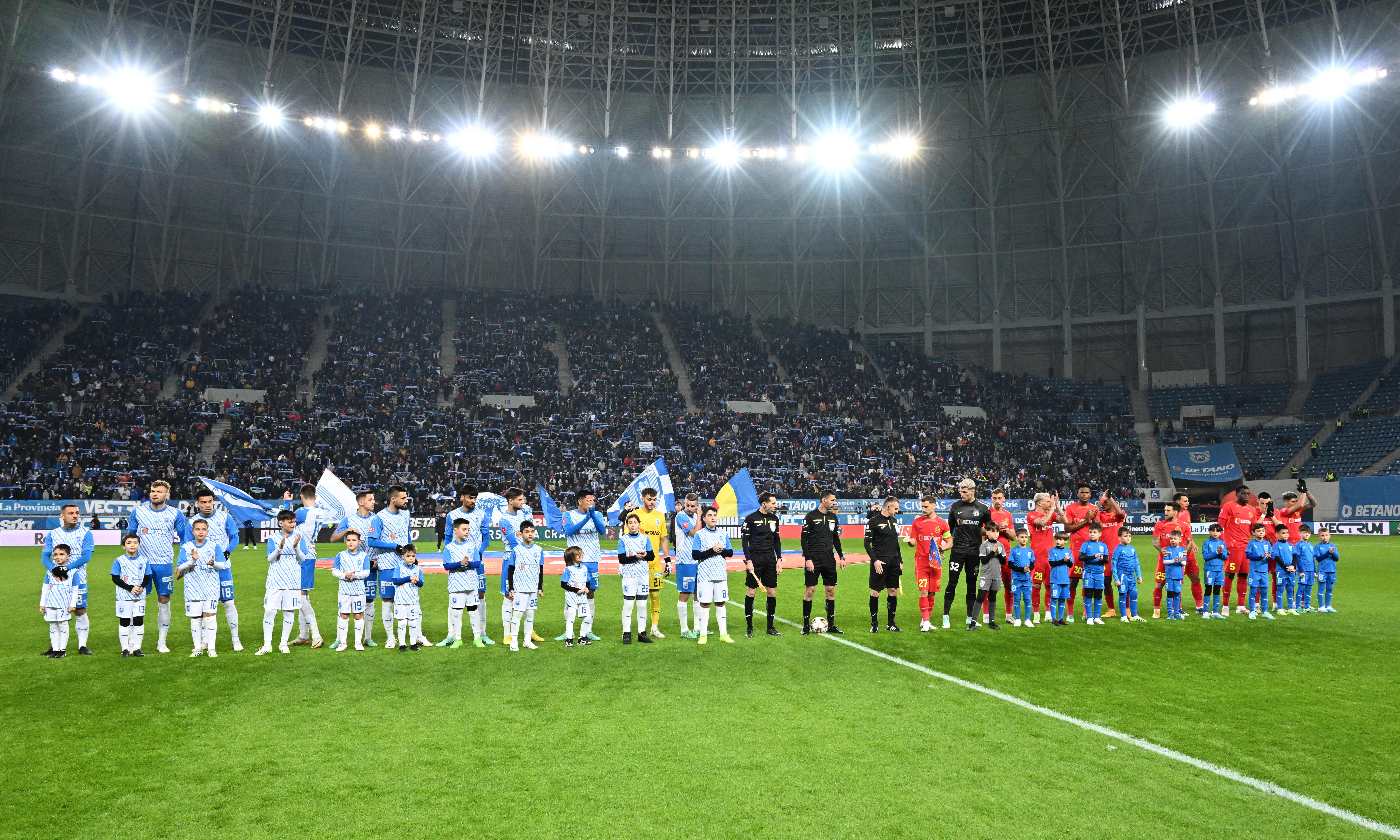 Unul dintre cele mai urmărite meciuri ale sezonului! Câți spectatori au fost la Universitatea Craiova - FCSB