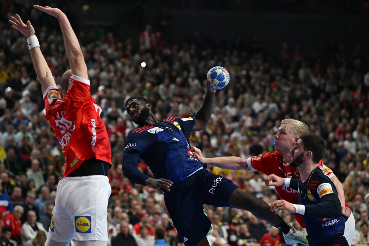 Franța - Danemarca 33-31. ”Cocoșul Galic” câștigă Campionatul European, după o finală dramatică în fața nordicilor