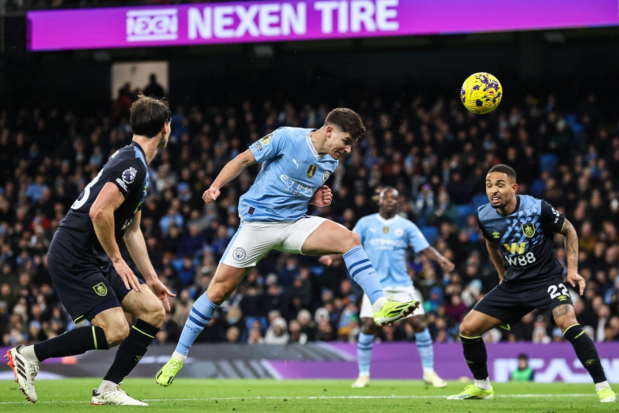 Manchester City - Burnley 3-1. Julian Alvarez a reușit dubla pentru ”Cetățeni” în opt minute