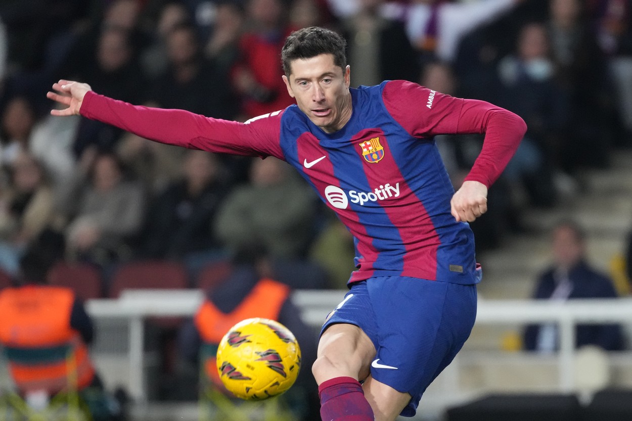 Robert Lewandowski a descris primul sezon petrecut la Barcelona. ”Mi s-a dus scânteia”