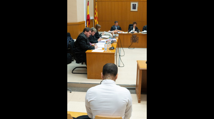 Dani Alves, în sala în care este judecat pentru viol / Foto: Profimedia