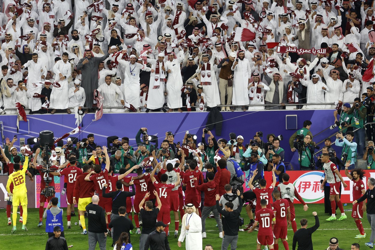 S-a stabilit finala Cupei Asiei! Qatar, victorie în semifinale într-un meci cu 5 goluri