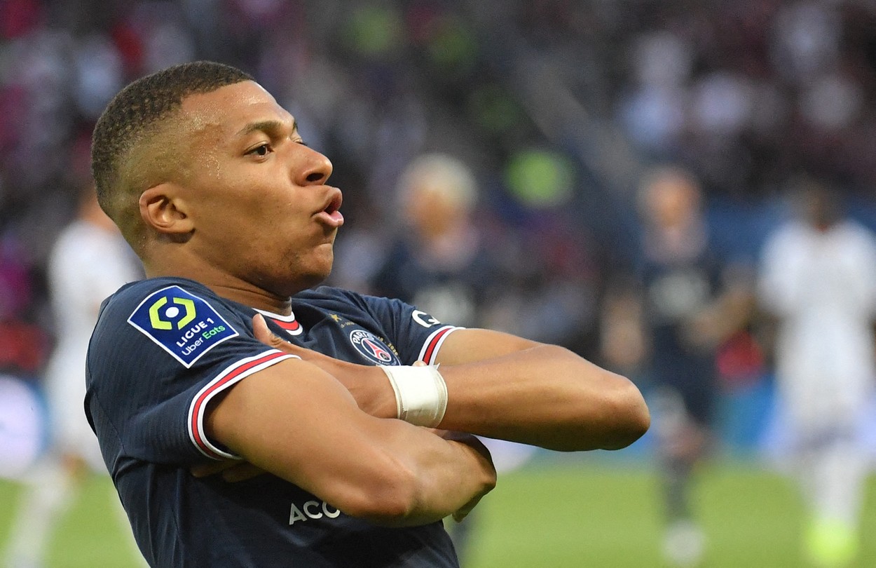 Sfatul primit de Kylian Mbappe în legătură cu viitorul său: ”Să se uite la Messi sau Cristiano!”