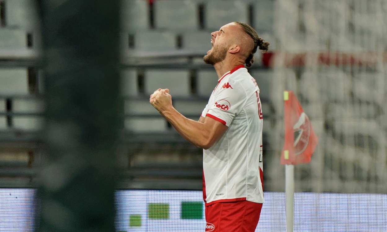 George Pușcaș, un nou gol pentru Bari! Comentatorii au ”înnebunit”