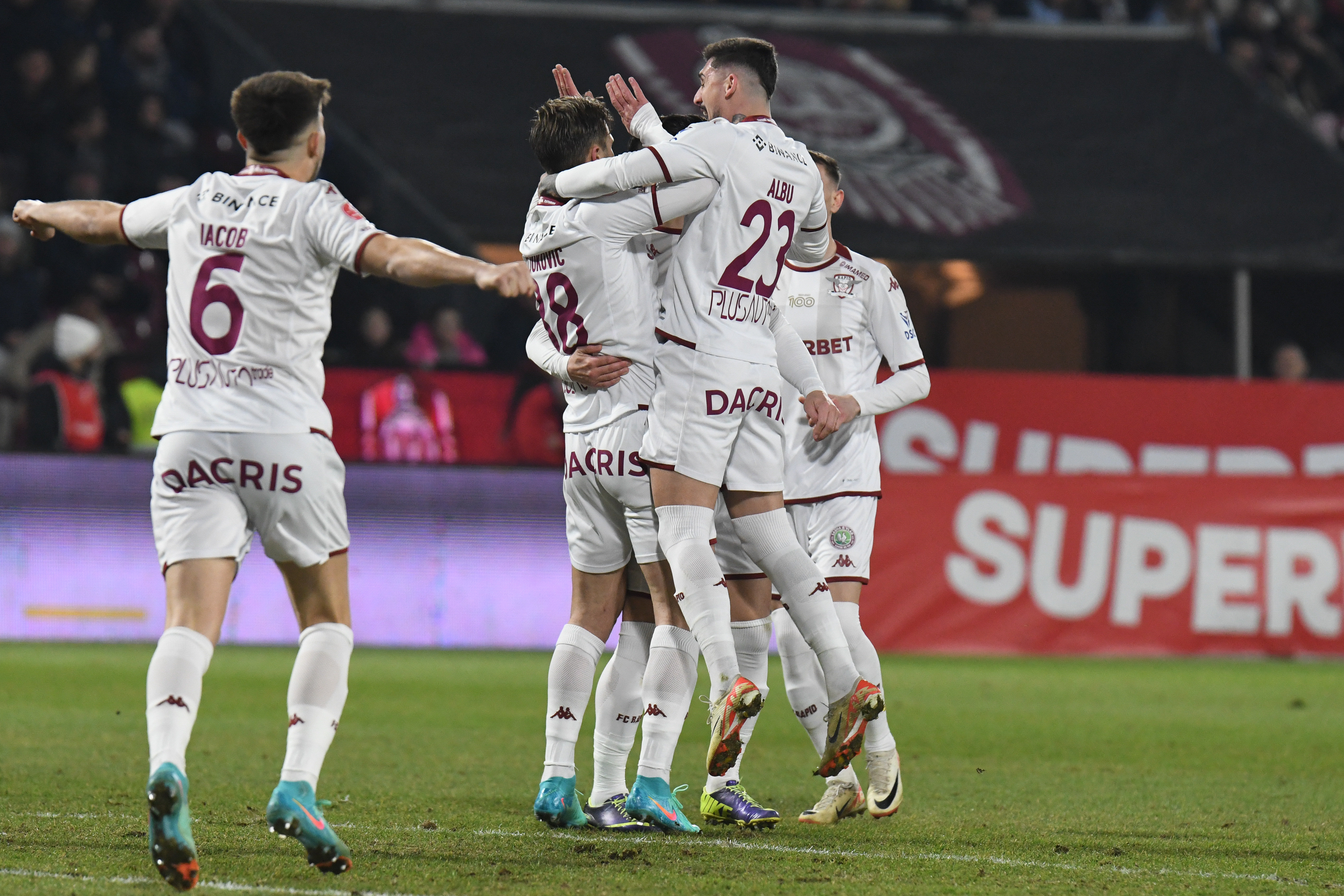 CFR Cluj - Rapid București 0-1, ACUM, pe Digi Sport 1. Spectacol în Gruia! Ocazii mari la ambele porți