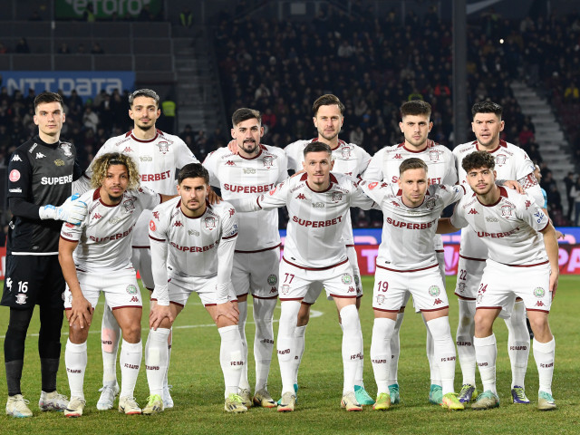 Mesajul conducerii Rapidului, în miez de noapte, după victoria cu CFR! Fotbalistul lăudat: ”Și-a arătat valoarea”