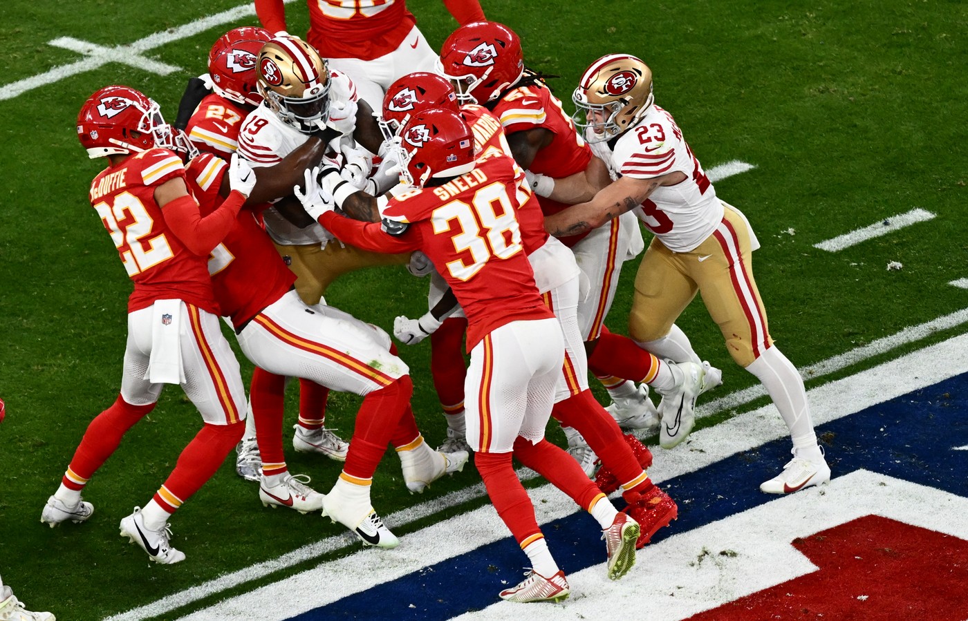 Super Bowl 2024, ACUM, în direct pe Digi Sport 1. Kansas City Chiefs - San Francisco 49ers 16-16