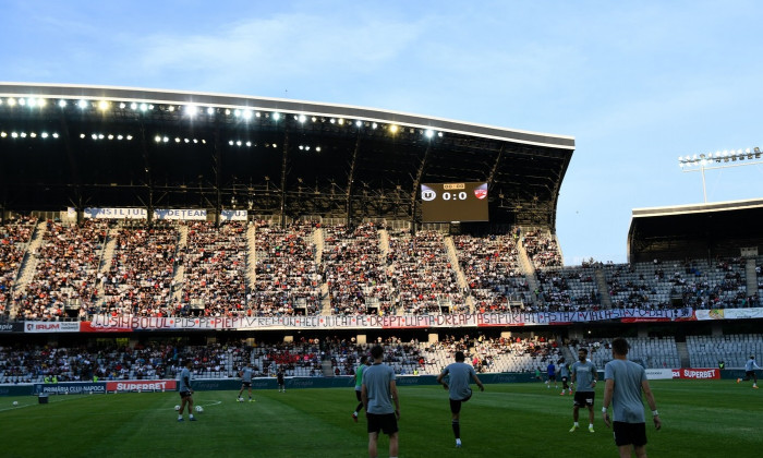 FC Universitatea Cluj v Dinamo Bucuresti - Romania Promotion Match, Cluj-Napoca - 21 May 2022