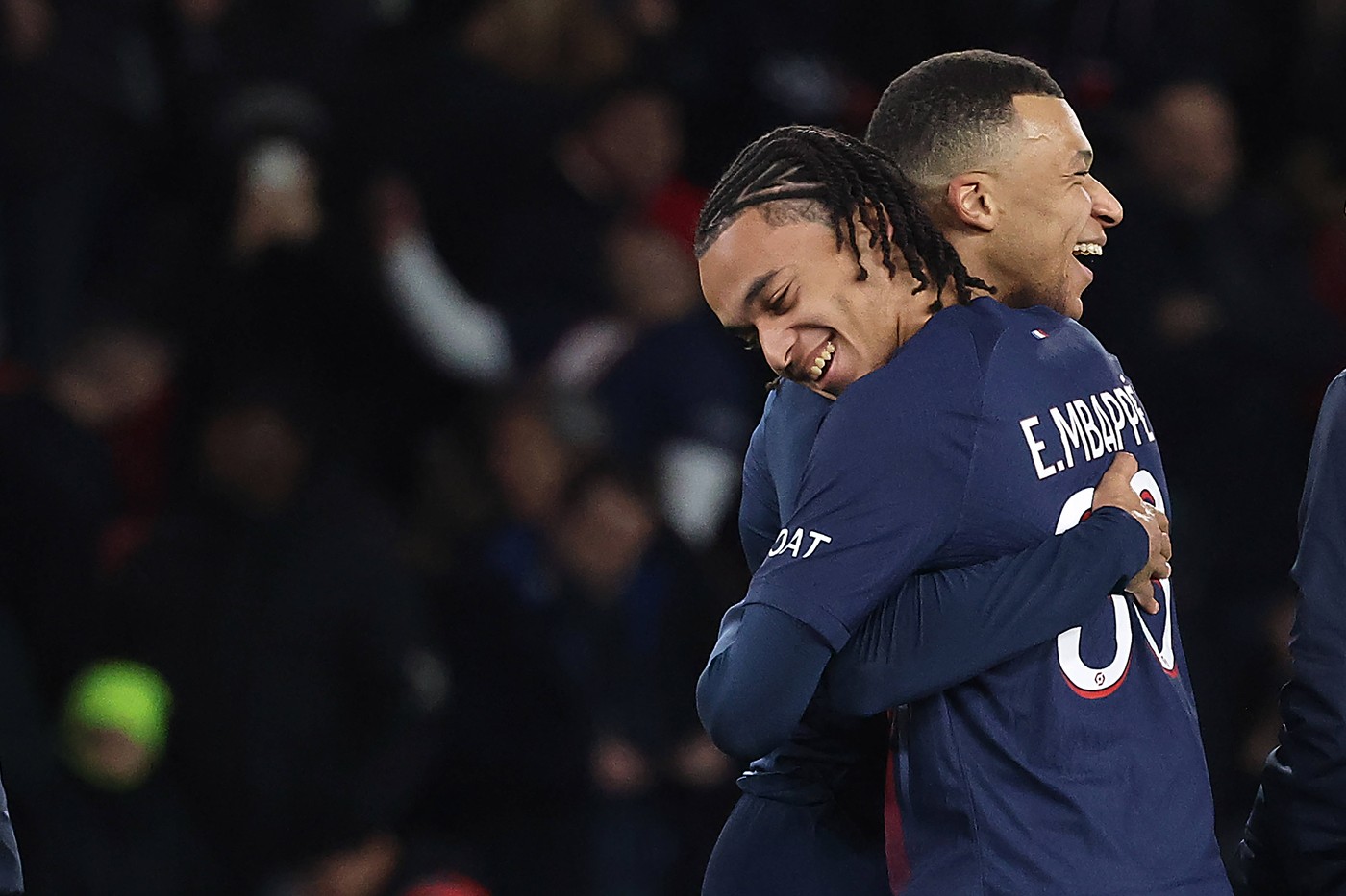 Kylian Mbappe și-a anunțat plecarea de la PSG, iar Luis Enrique i-a pus o singură întrebare fratelui său, Ethan