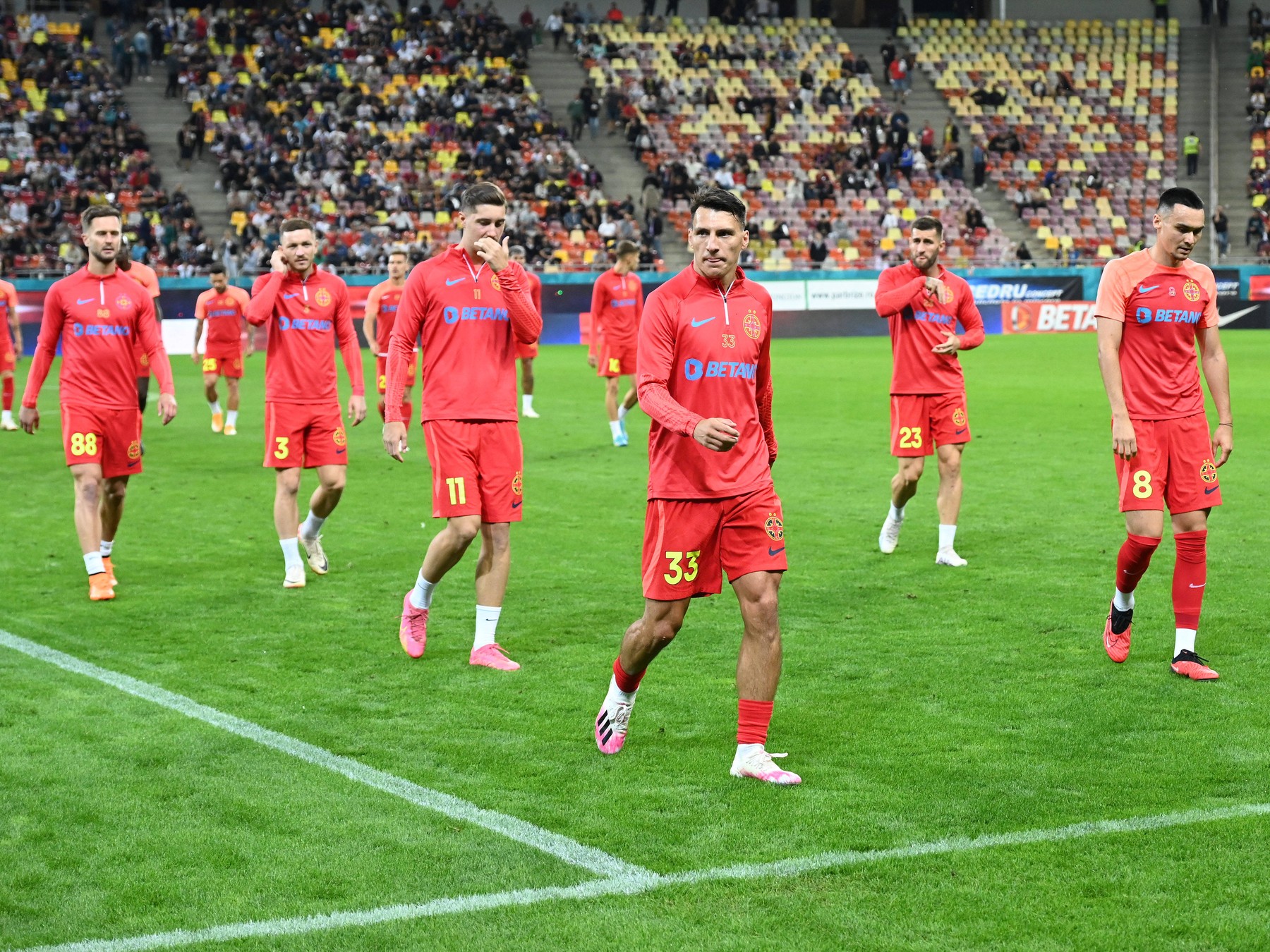 Singurul titular pe care FCSB riscă să îl piardă gratis