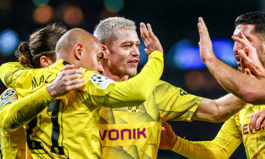 Tor, Torjubel, zum 0:1 durch Donyell Malen (Borussia Dortmund / BVB, 21), NLD, PSV Eindhoven vs. Borussia Dortmund / BVB