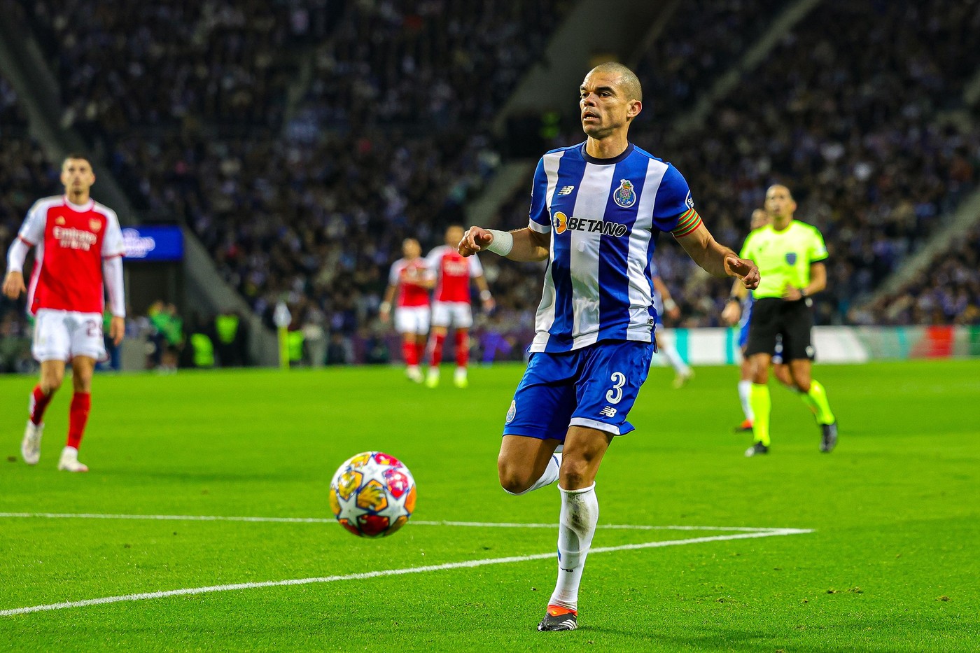 Pepe, în istoria Champions League! Recordul doborât la meciul FC Porto - Arsenal