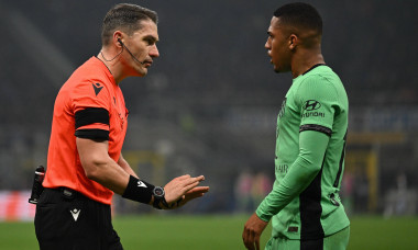 Referee Istvan Kovacs seen during the UEFA Champions League match between Inter FC Internazionale and Club Atletico De M