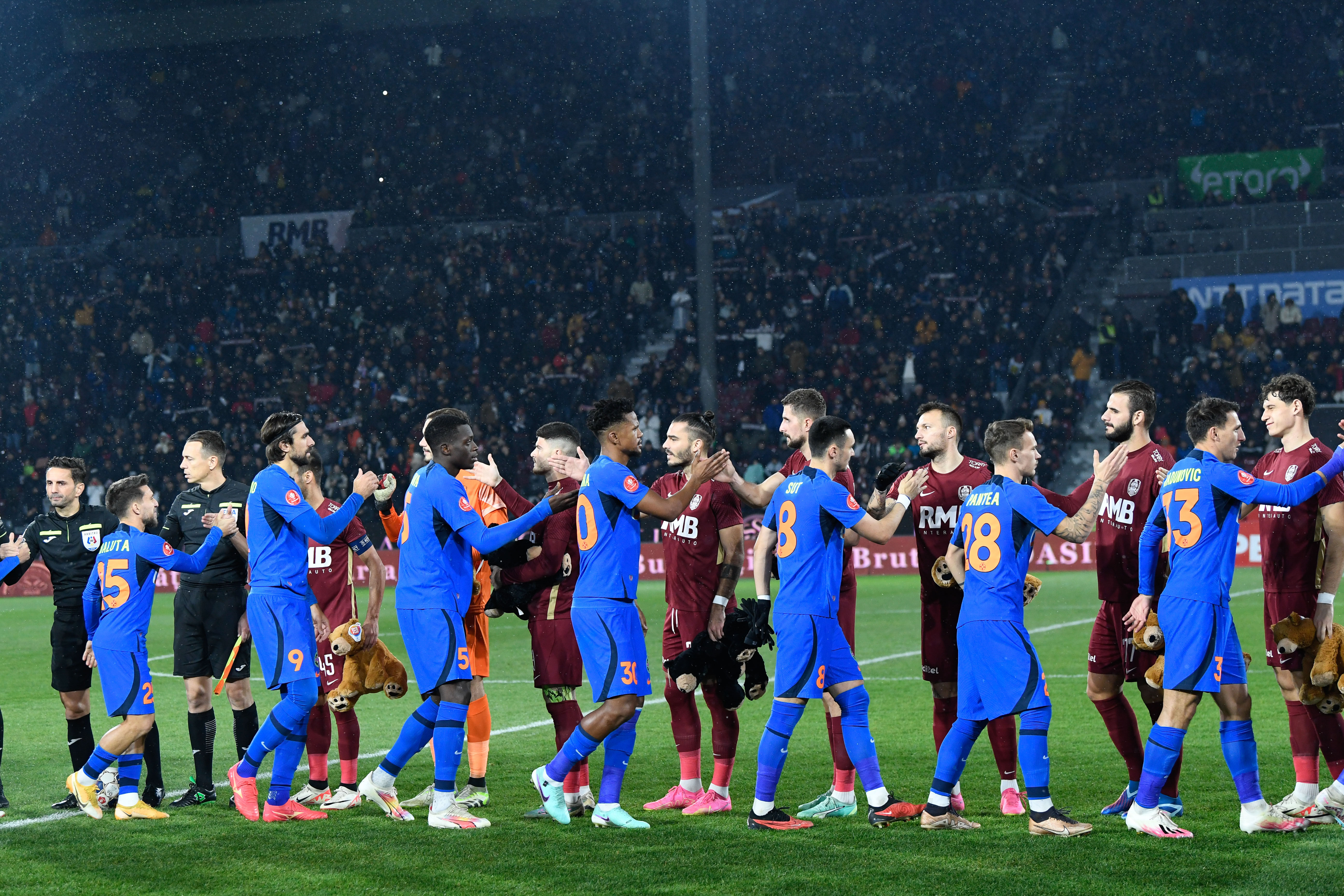 În plină luptă la titlu, CFR Cluj a avertizat-o pe FCSB