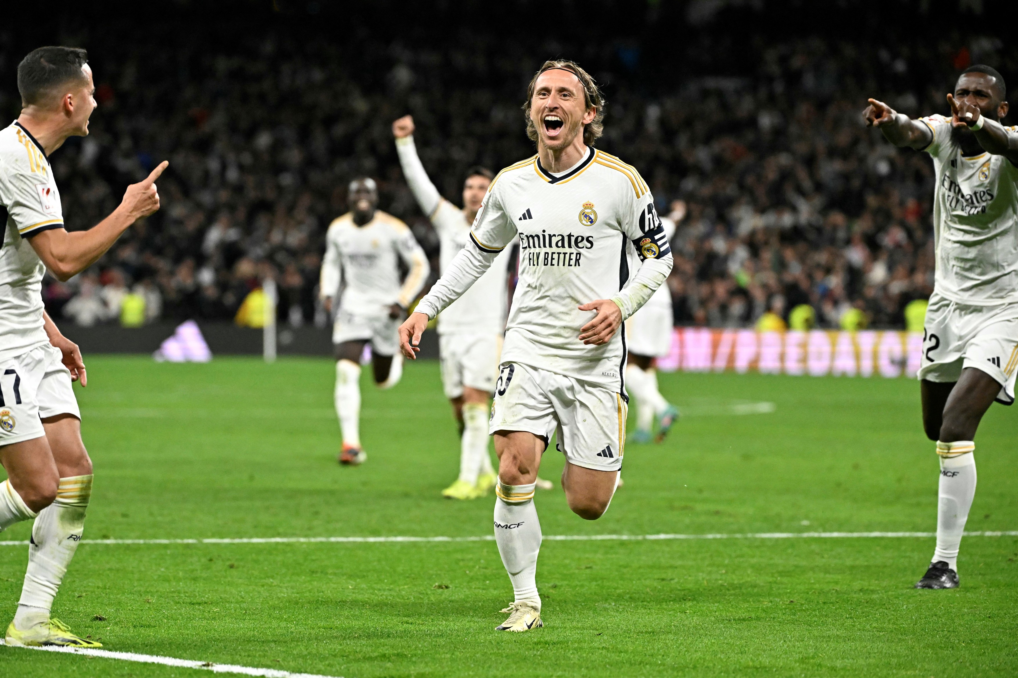 Real Madrid - Sevilla 1-0. Luka Modric aduce victoria cu un gol de generic
