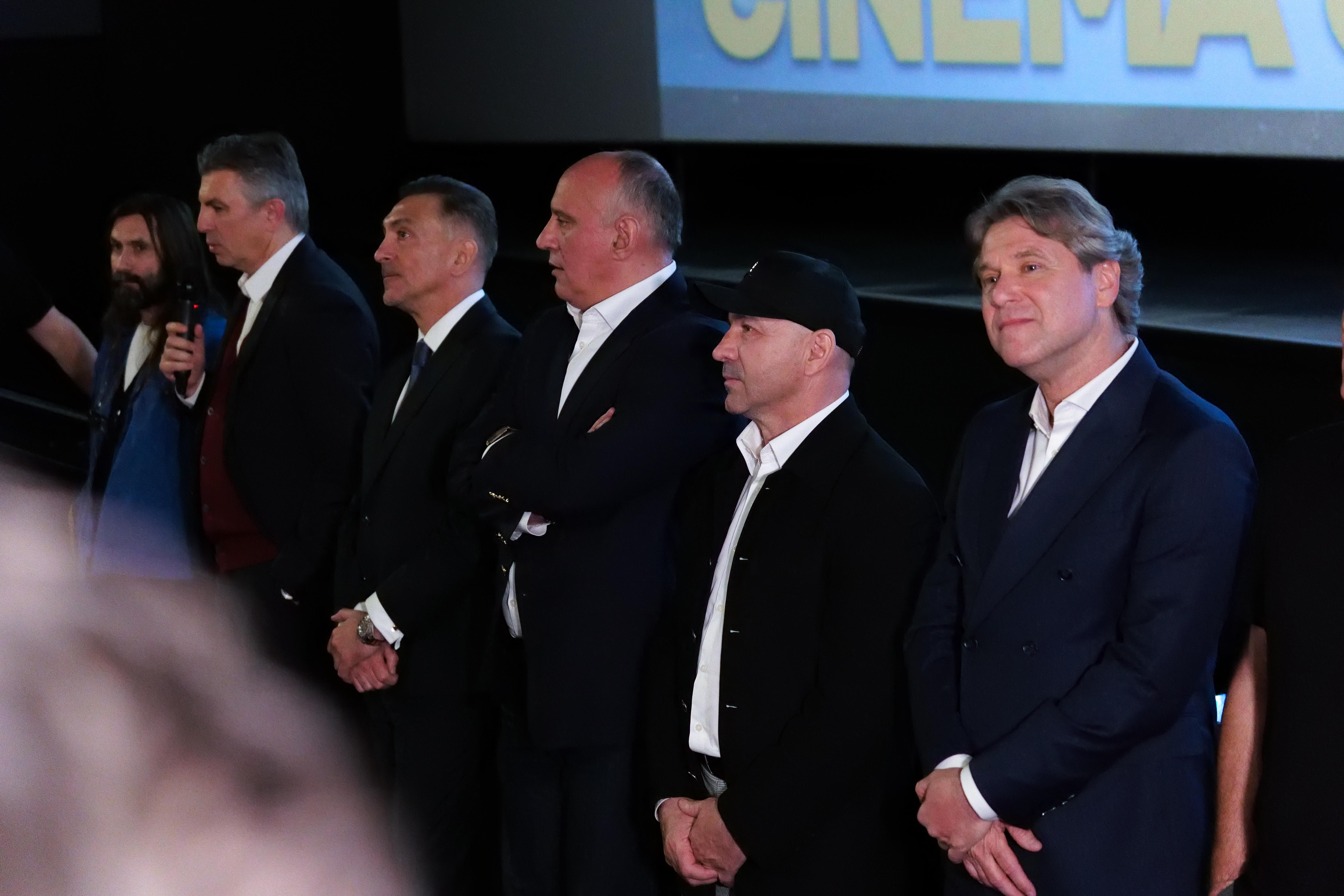 ”Generația de Aur”, în formă maximă la avanpremiera filmului ”Hai, România!” Invitați surpriză la eveniment