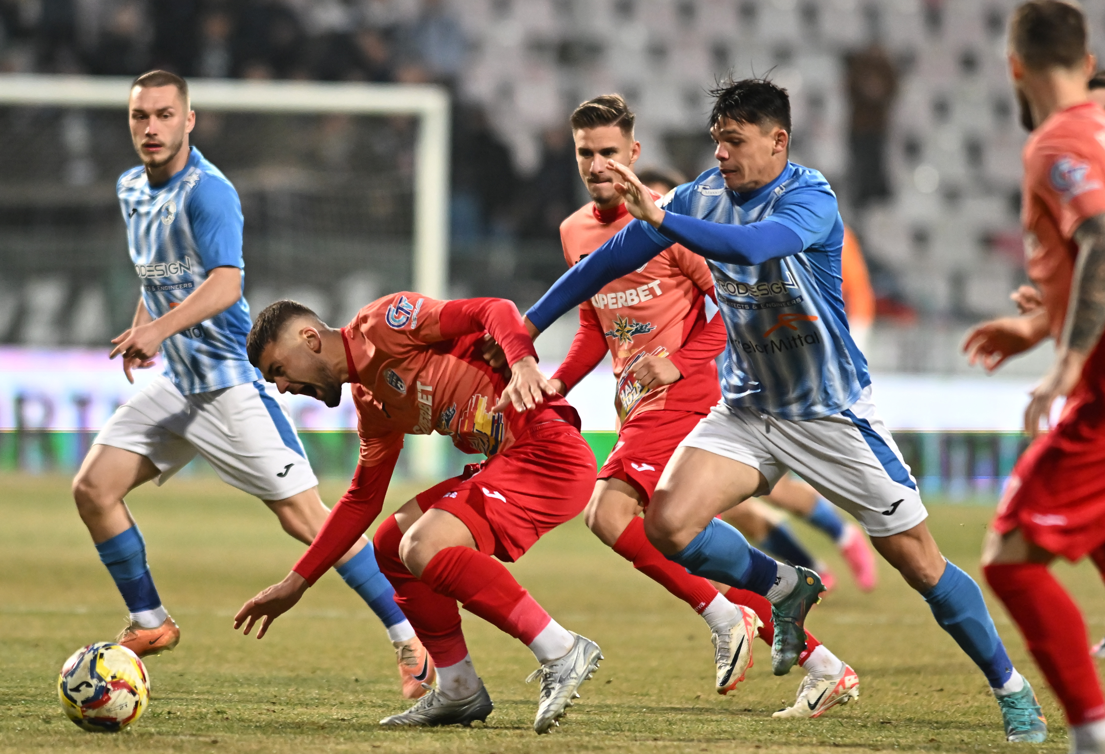 Gloria Buzău - Corvinul Hunedoara 2-1. Buzoienii, pas important pentru promovarea în SuperLiga