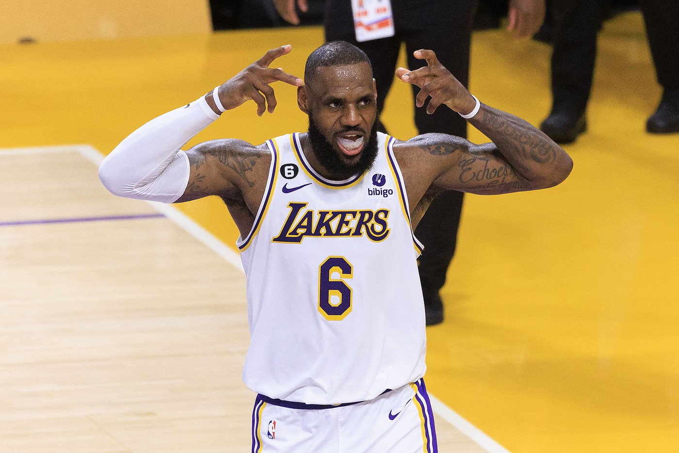 LeBron James își merită titlul de ”Rege”! E primul jucător din istoria NBA care reușește acest lucru